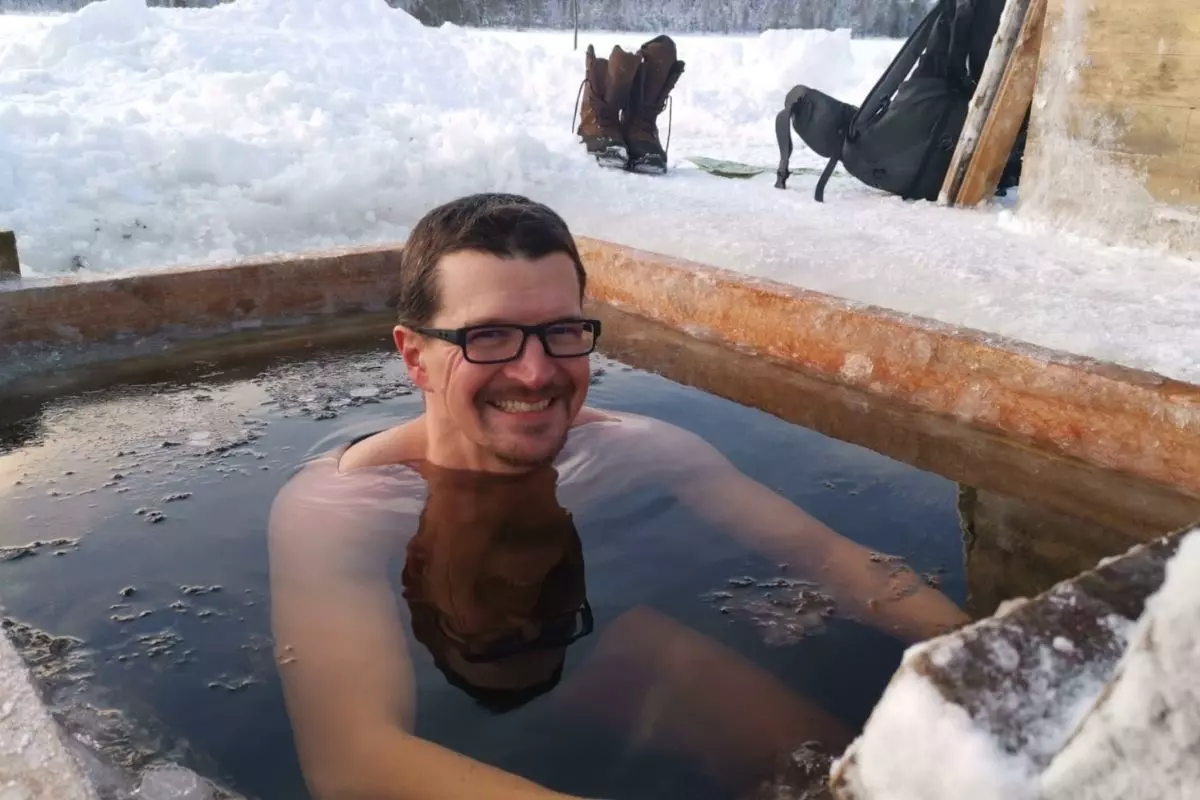 Alex Pratique bain de glace en Suède
